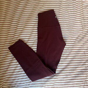 Lululemon Align Crop 21” - Size 4 - Garnet